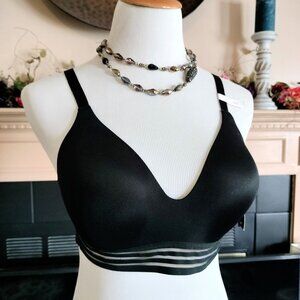 Ambrielle Back Smoothing Wire Free Bra 36C Black Molded Cups Adjustable Straps